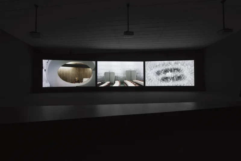 Stagecraft - Une mise en scène du pouvoir, installation view macLYON, 2021, photo: Blaise Adilon