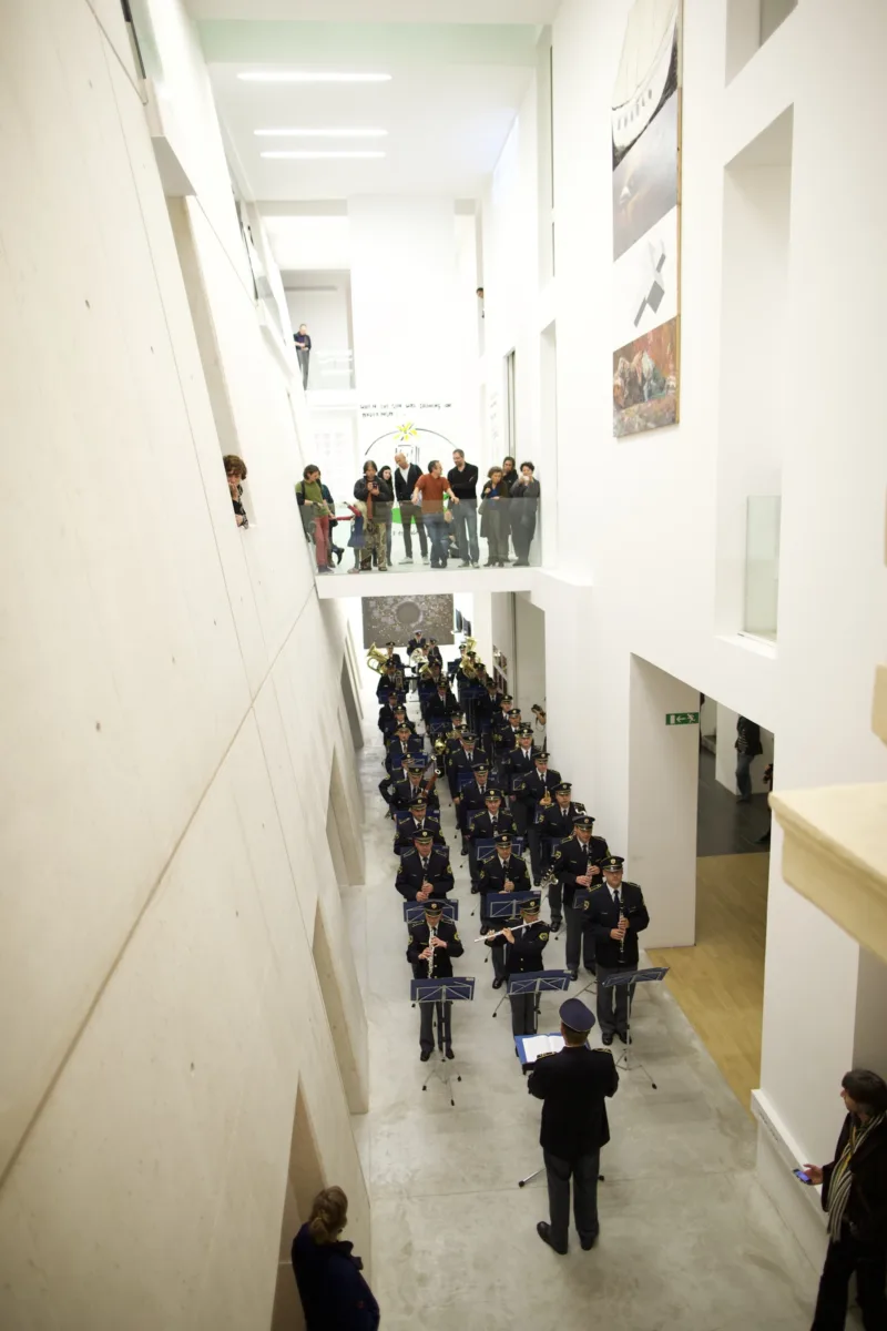 I Feel Love2013Performance view: Ljubljana, U3- 7th Triennial of Contemporary Art, Museum of Contemporary Art, LjubljanaCurated by Nataša Petrešin-Bachelez