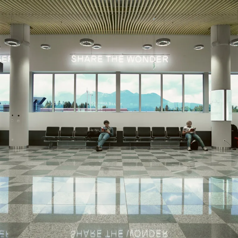 Tourists Welcome (Share the Wonder)
